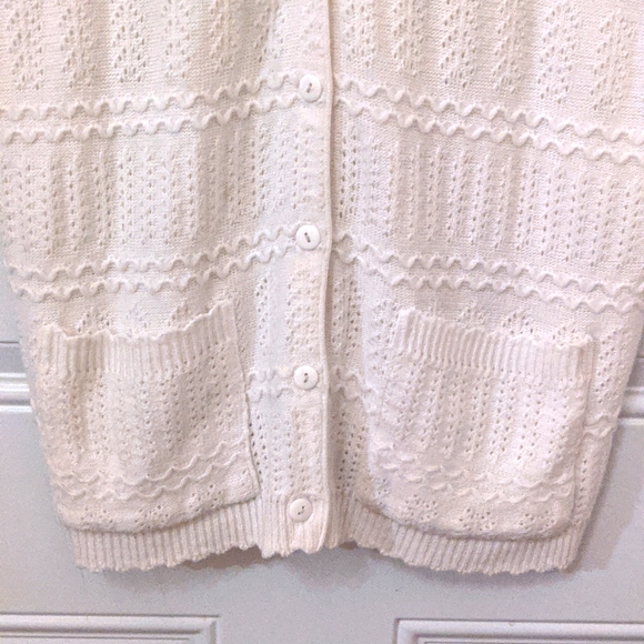 Vintage Huntington Ridge Knit Vest Button Up VNeck in White, Large - Picture 4 of 10